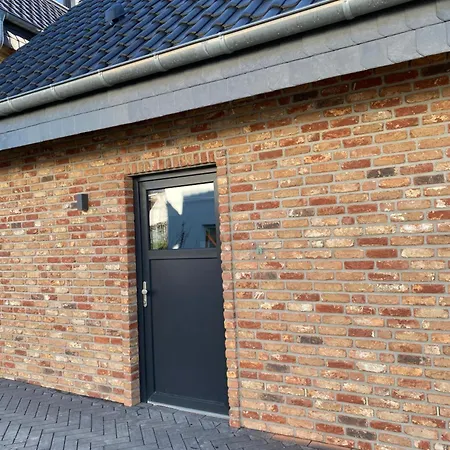 Gemuetliche, Moderne Hedi *